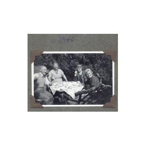 A3132a Gretes Billede 1945.jpg